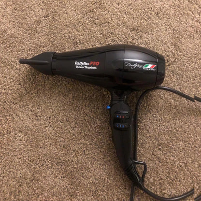 Secadora Portofino 2 Mil Watts C/Boquilla | BabyLiss Pro - Sin Caja