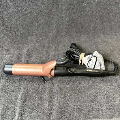 Tenaza 1 1/2" | CHI Luxury - Sin Caja