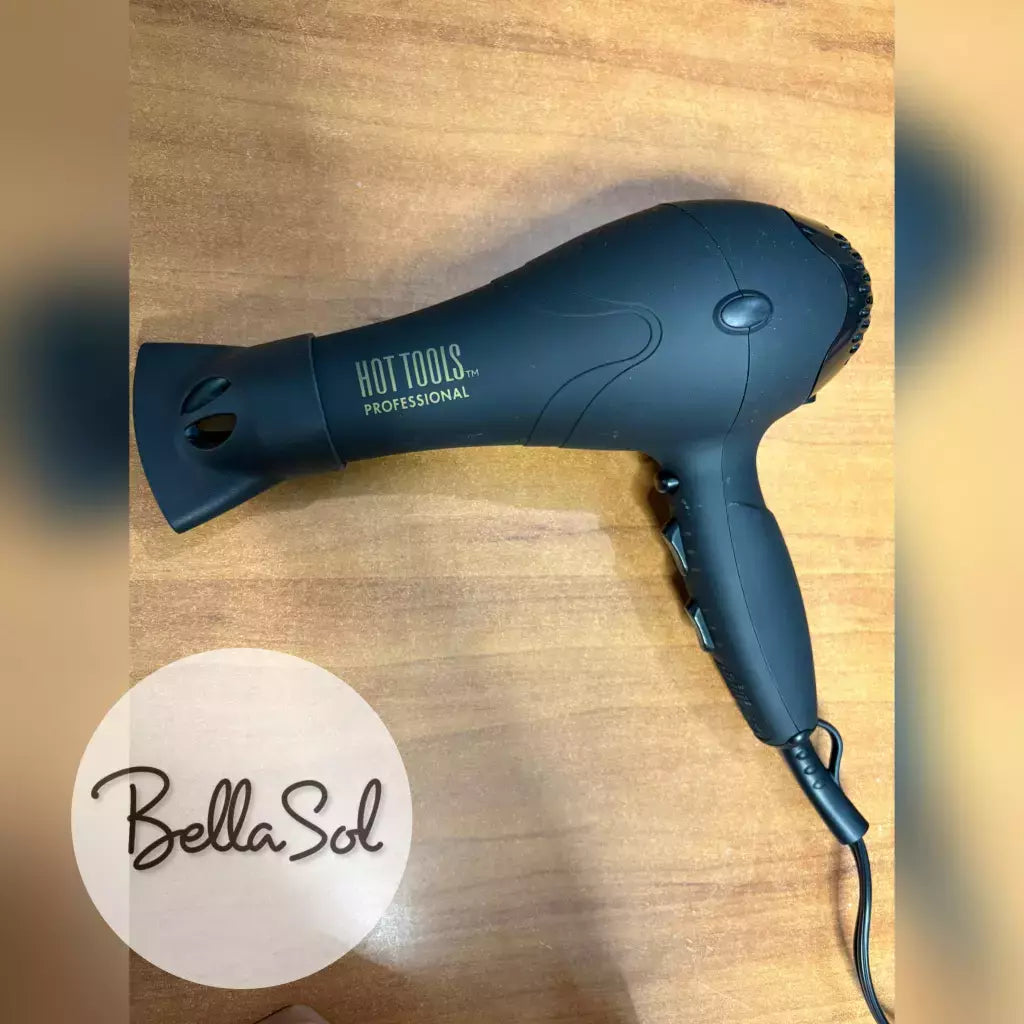 Secadora Negra Mate 2 accesorios | Hot Tools Professional - Con Caja Blanca
